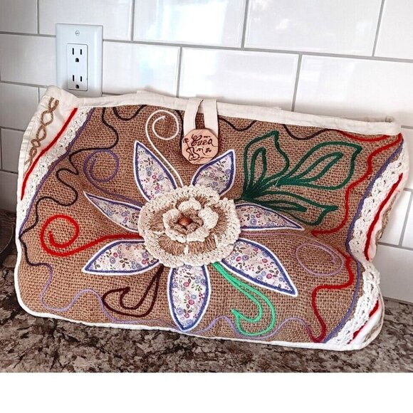 Large Tote Handbag With Gorgeous Hand Flower Stitching Design. See Photos - Picture 1 of 16